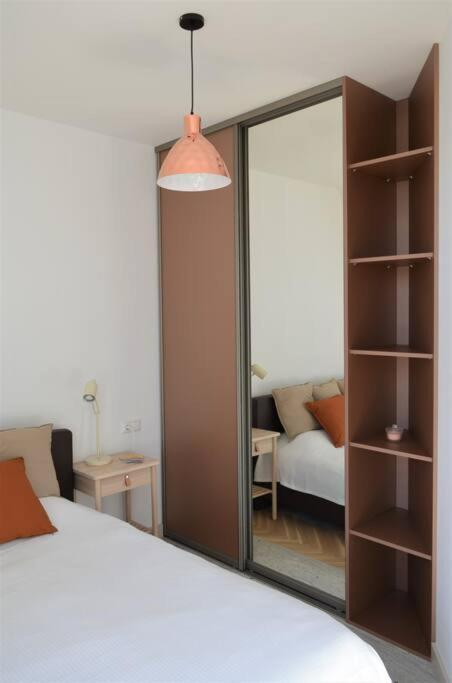 Luxury Apartment With A Balcony And View In Riga Old Town Экстерьер фото